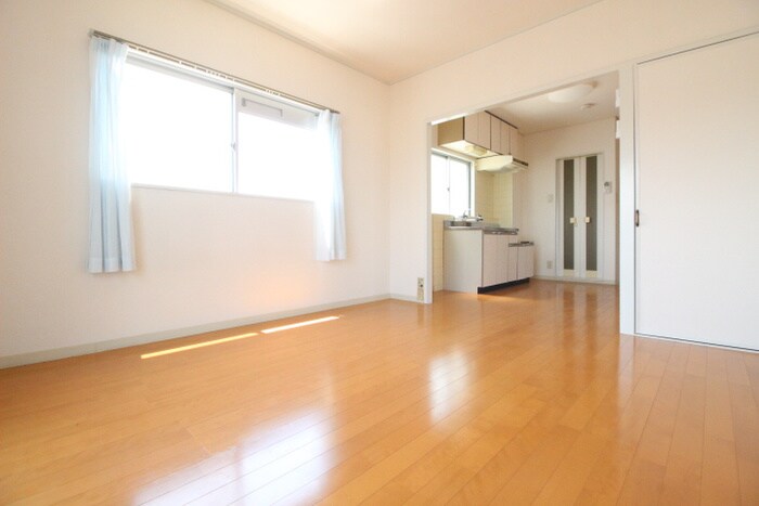 物件内観写真9　(居室)