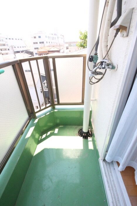 物件内観写真20　(洗濯機置場)