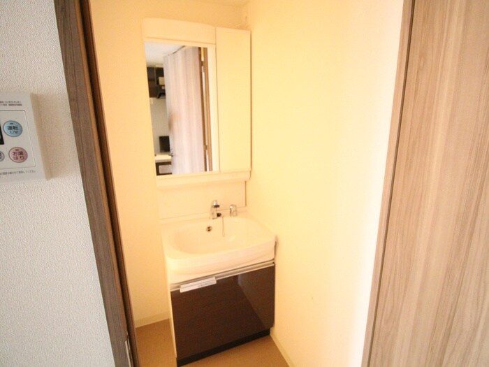 物件内観写真17　(洗面)