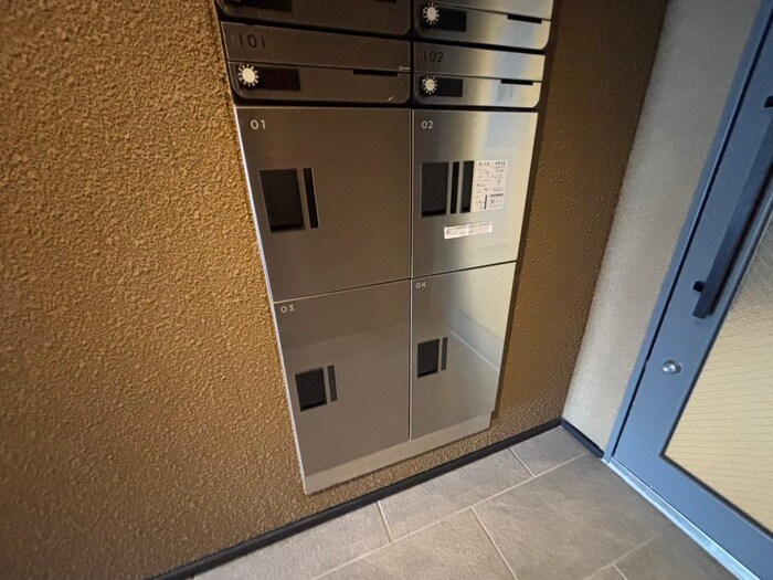 物件外観写真4　(建物設備)