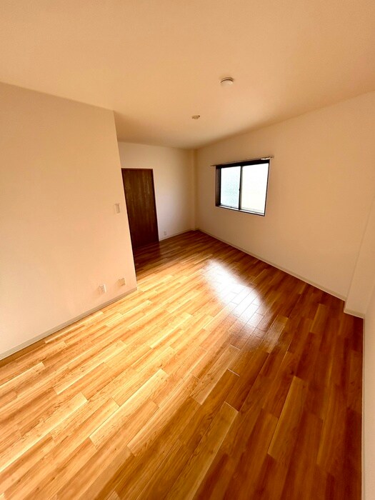 物件内観写真13　(居室)