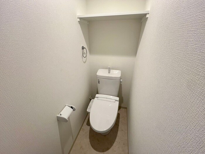 物件内観写真12　(トイレ)
