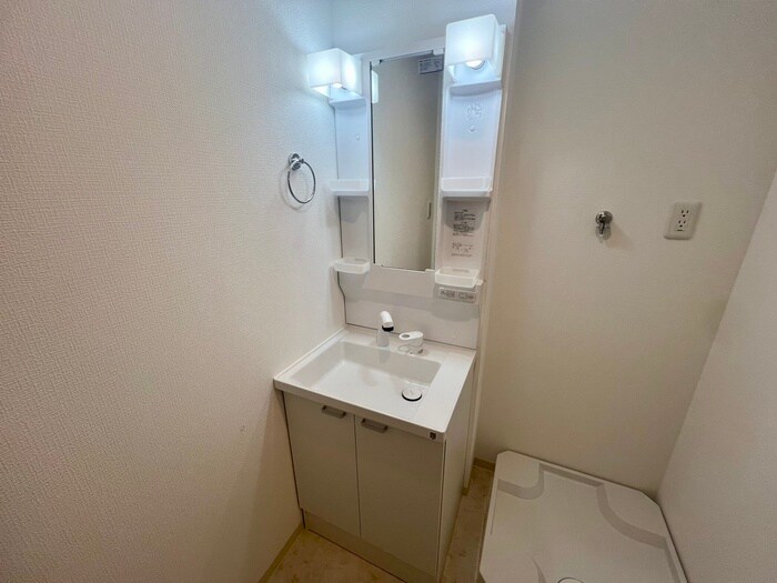 物件内観写真13　(洗面)