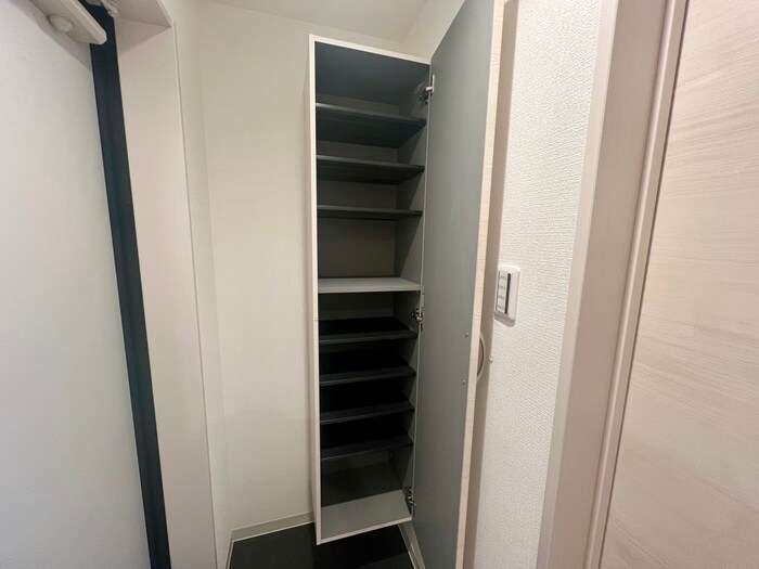 物件内観写真17　(靴箱)