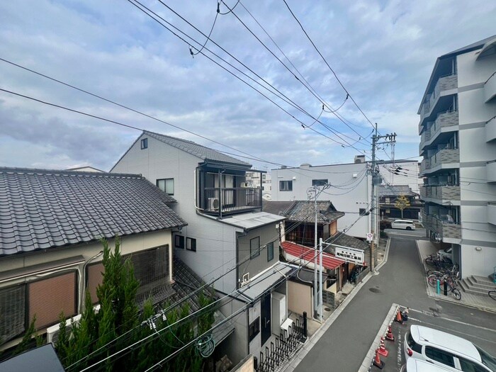 物件内観写真18　(室内からの展望)