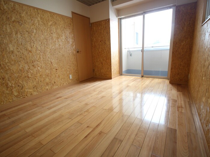 物件内観写真6　(居室)