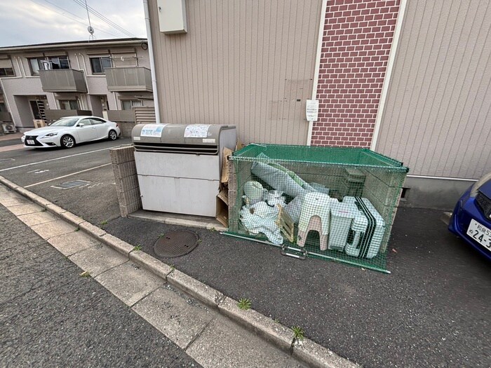 物件外観写真6　(建物設備)