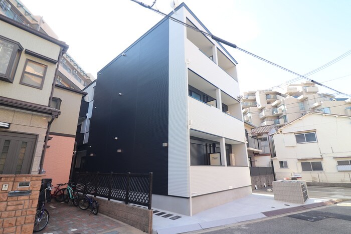 物件外観写真4　(外観写真)