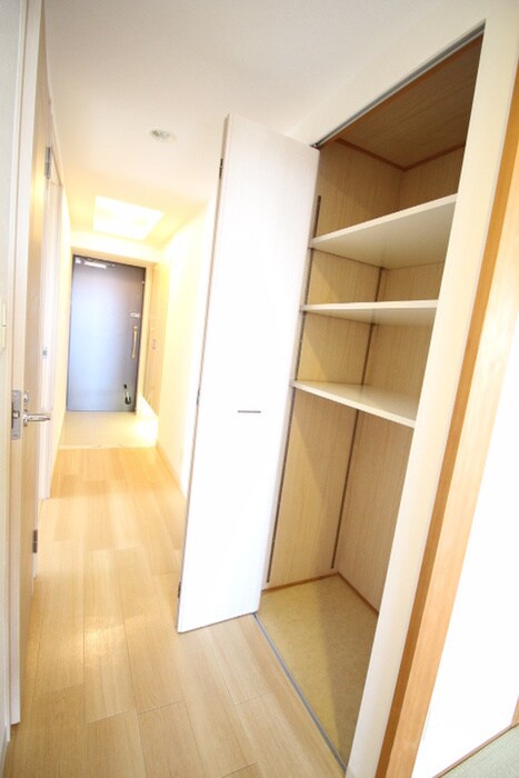 物件内観写真8　(収納)