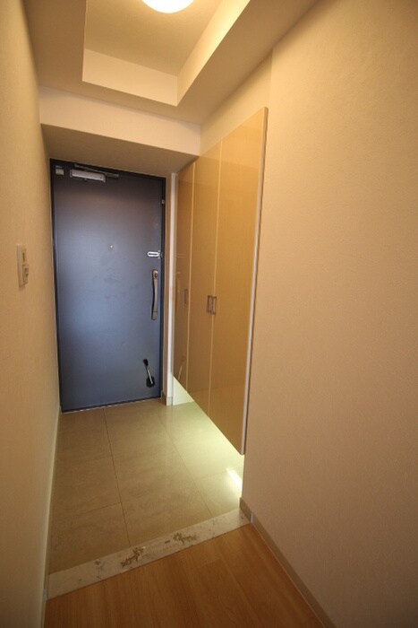 物件内観写真11　(廊下)