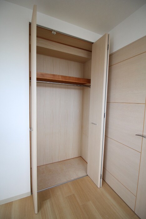 物件内観写真17　(収納)