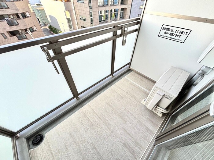 物件内観写真16　(ベランダ・バルコニー)