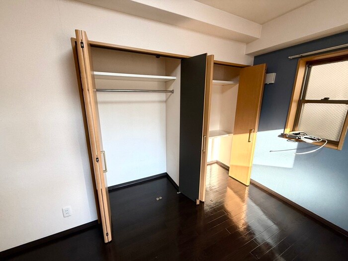 物件内観写真19　(居室)