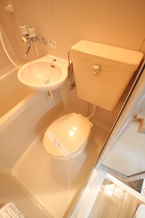 物件内観写真11　(トイレ)