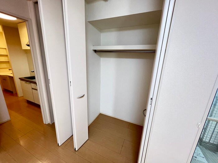 物件内観写真13　(収納)