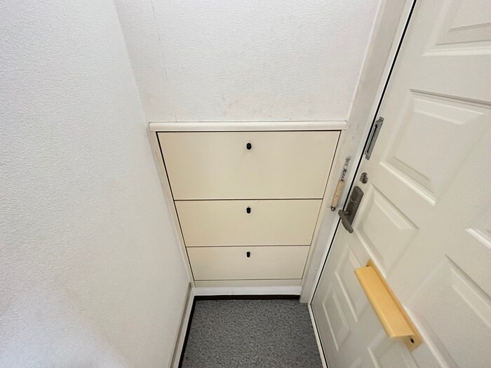 物件内観写真17　(靴箱)