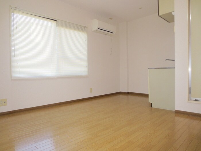 物件内観写真11　(居室)