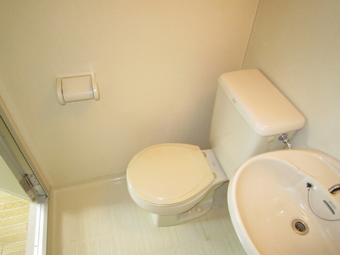 物件内観写真12　(トイレ)