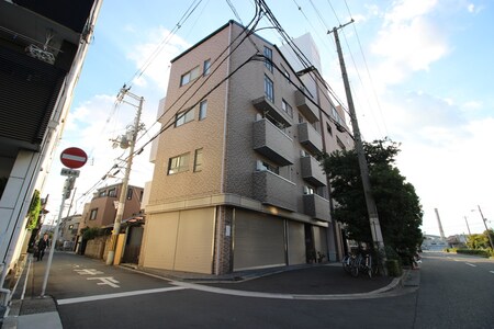 Ｂｅｌｌｃａｓａ　ハヤシ外観写真