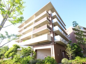 ザ・ライオンズ池田A棟(303)外観写真