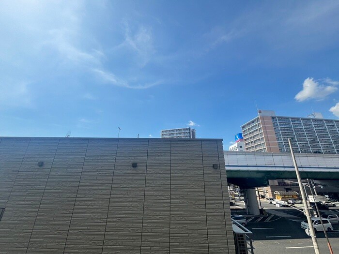 物件内観写真16　(室内からの展望)