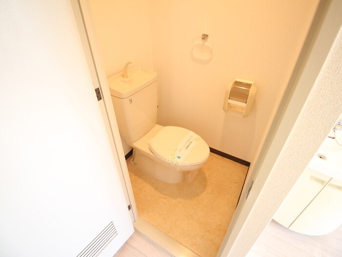 物件内観写真10　(トイレ)