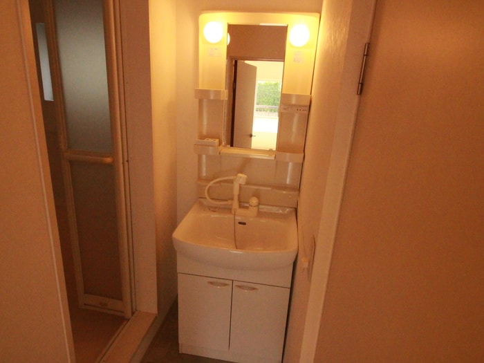物件内観写真10　(洗面)