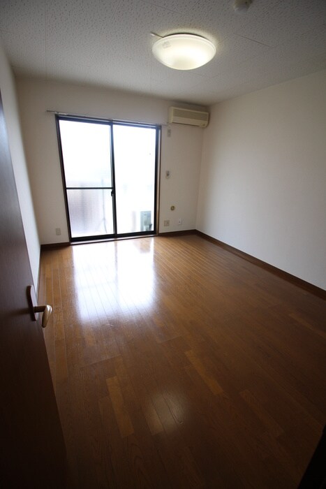 物件内観写真14　(居室)