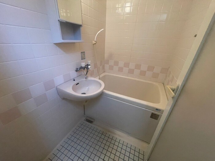 物件内観写真10　(バス／シャワールーム等)