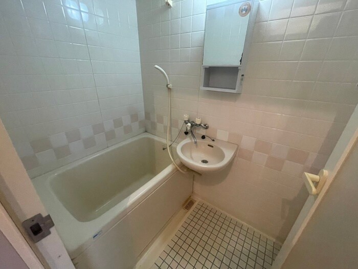 物件内観写真11　(バス／シャワールーム等)