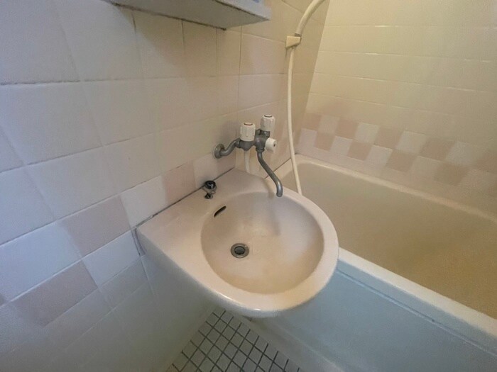 物件内観写真11　(洗面)