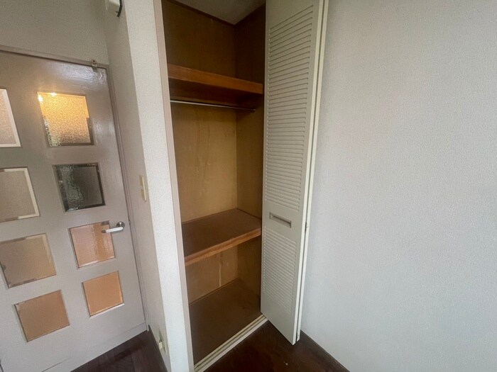 物件内観写真15　(収納)