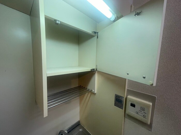 物件内観写真17　(収納)