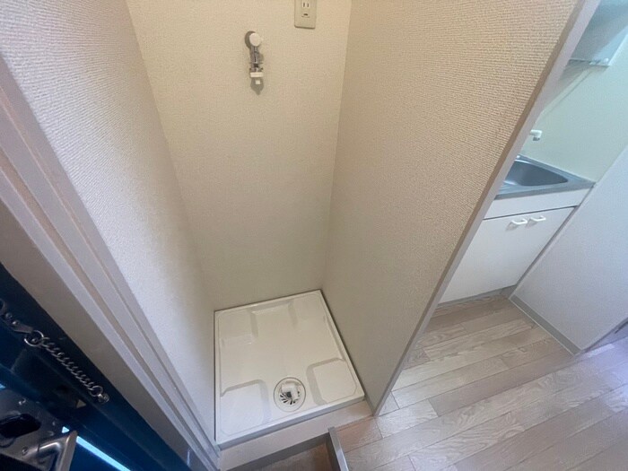 物件内観写真20　(洗濯機置場)