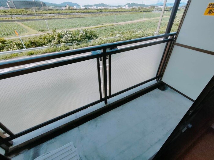 物件内観写真9　(ベランダ・バルコニー)