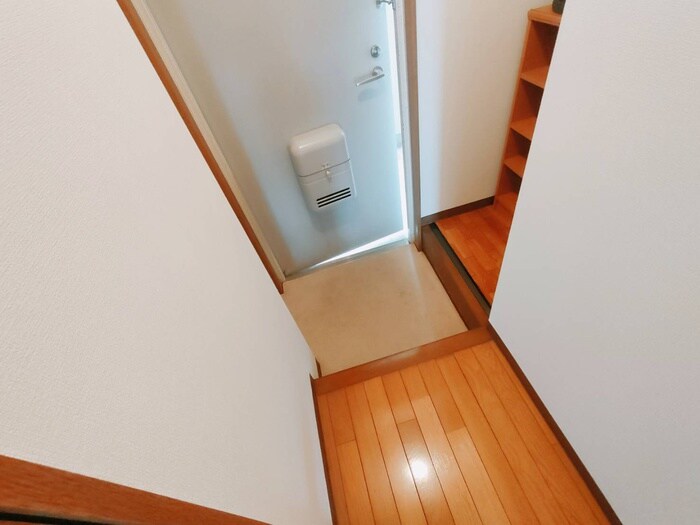 物件内観写真20　(玄関)