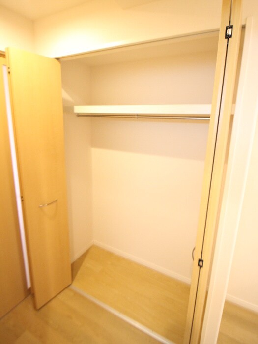 物件内観写真9　(収納)