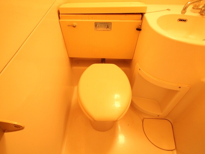 物件内観写真11　(トイレ)