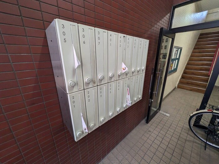 物件外観写真6　(建物設備)