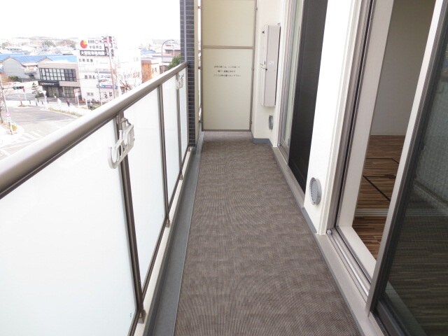 物件内観写真16　(ベランダ・バルコニー)