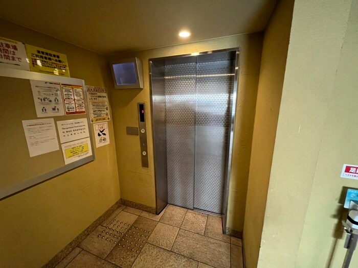 物件外観写真4　(建物設備)