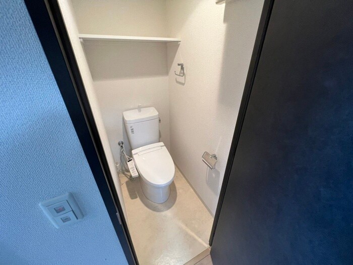 物件内観写真12　(トイレ)