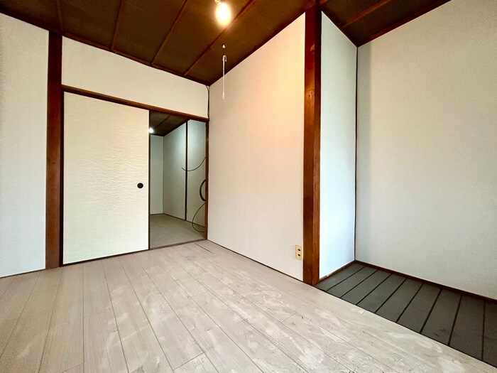 物件内観写真4　(内観写真)