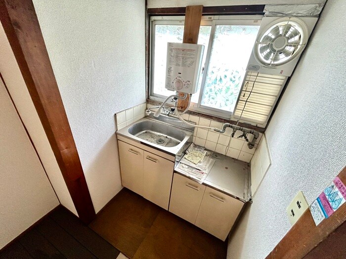 物件内観写真8　(キッチン)