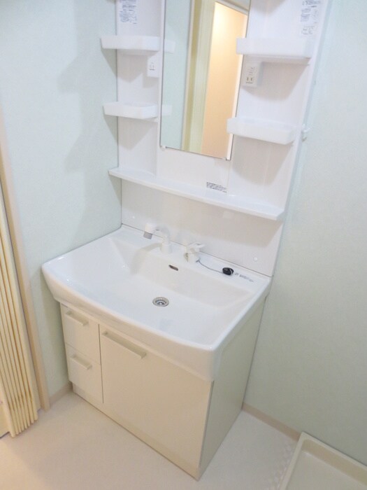 物件内観写真9　(洗面)