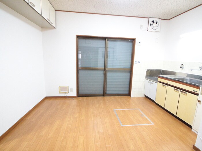 物件内観写真13　(居室)