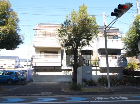 尼崎市武庫之荘９丁目貸家外観写真