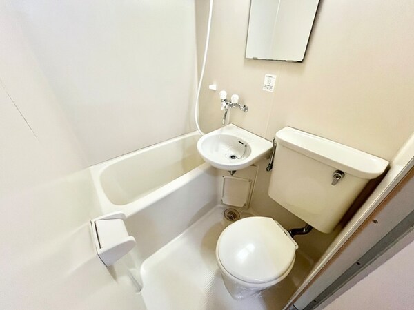 バス／シャワールーム等