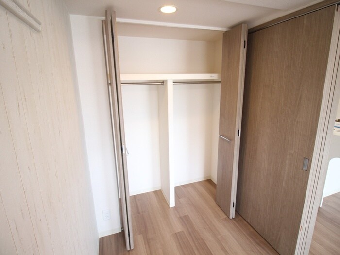 物件内観写真10　(収納)