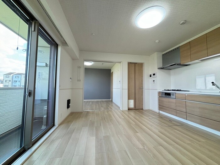 物件内観写真8　(居室)